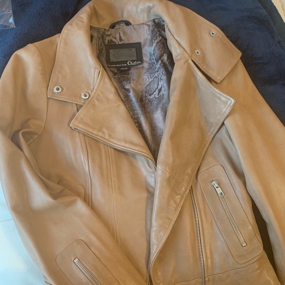 Mackage jacket - Picture 5 of 11